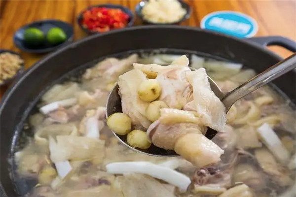 云泉椰子鸡