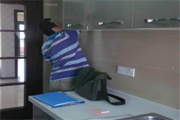 翘楚验房