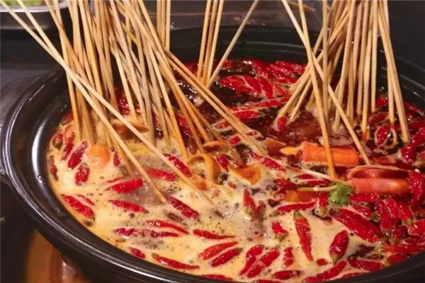小胡子串串火锅
