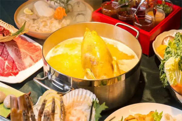 鮮入唯煮港式火锅