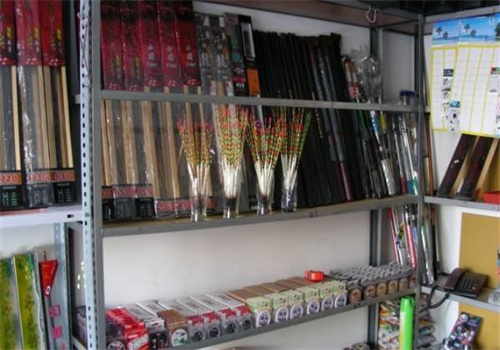 宝龙飞钓具