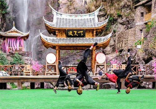 民安国旅