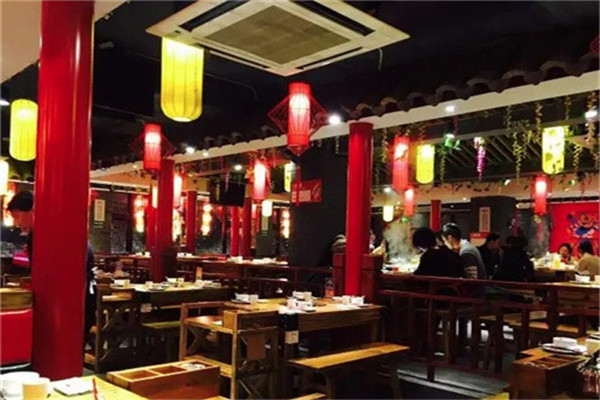 小巷子老串串香火锅