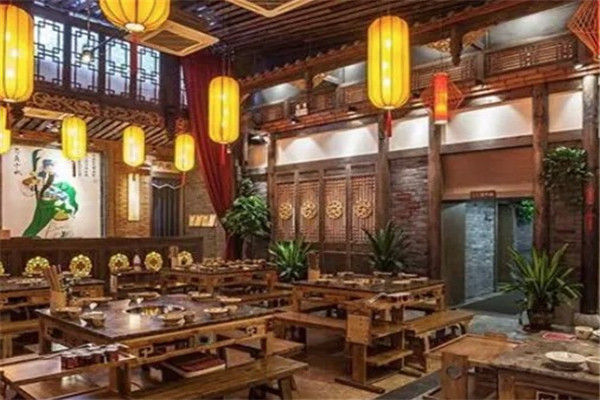 小两口烤鱼牛杂火锅