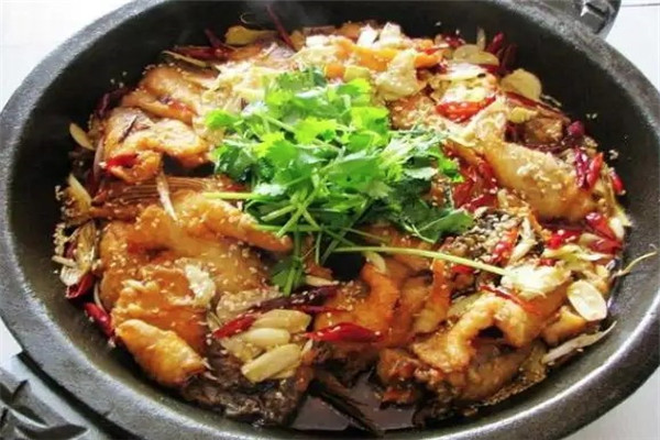 巴乡锅子鱼