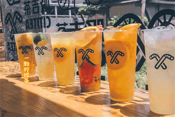 吸吉时尚茶饮加盟
