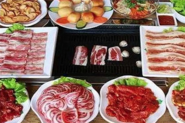 新鲜牛肉火锅汤粉