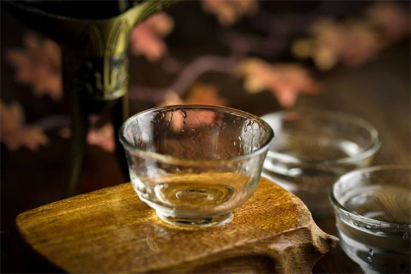 诚赖酒业