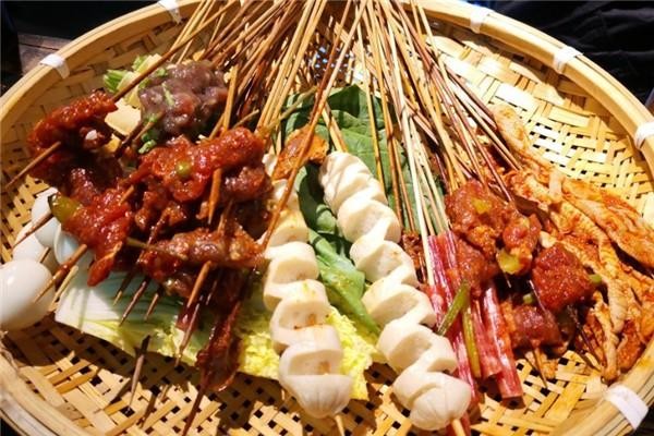 老巷子砂锅串串加盟