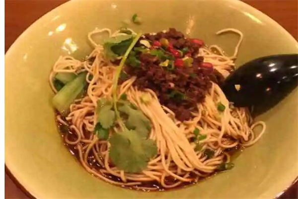 馈粮拉面