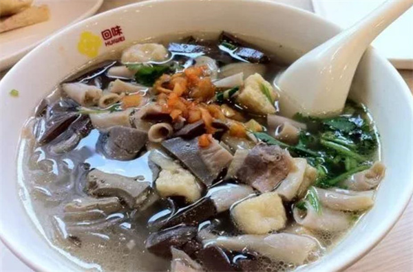 回味鸭血粉丝汤