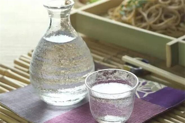 86年茅江窖白酒加盟