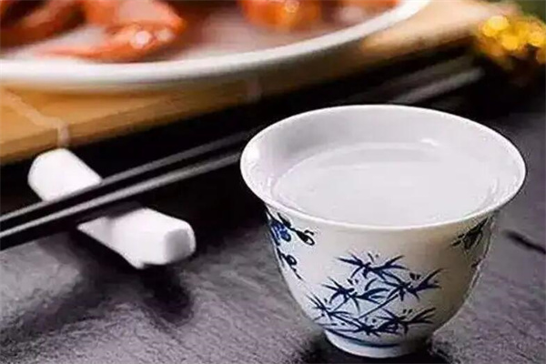 康聚酒业加盟