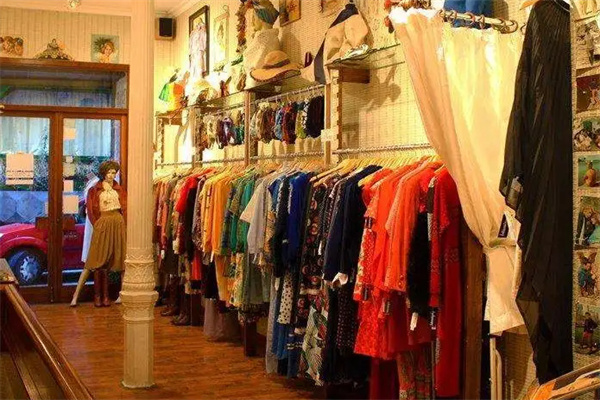 俏蓓依服装店加盟