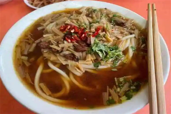 白玉牛肉面馆