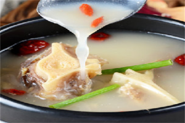自由空间餐厅酒吧