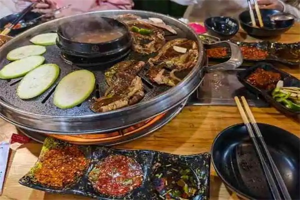 农夫烧肉酒馆