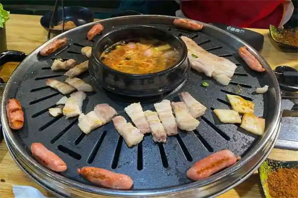 农夫烧肉酒馆