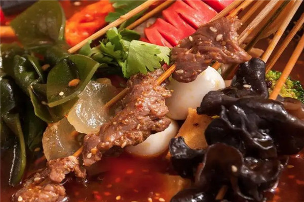 南北风味串串香