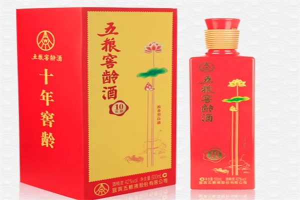五粮窖龄酒