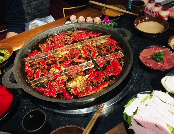 麻辣诱惑火锅