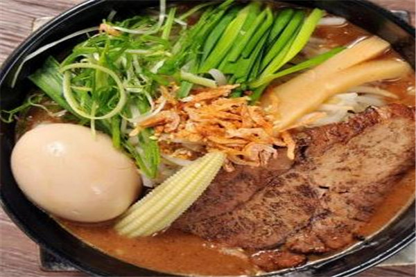 萌面鸡拉面