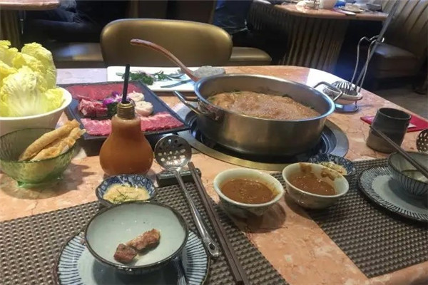 东来居火锅