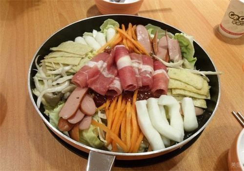 怡口韩国年糕火锅