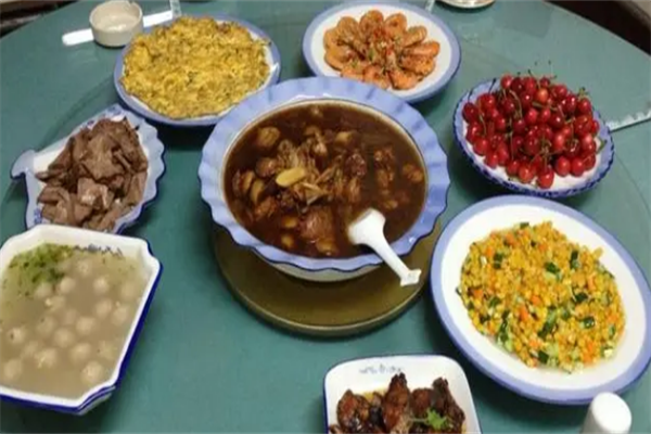 玉莲民俗饭庄