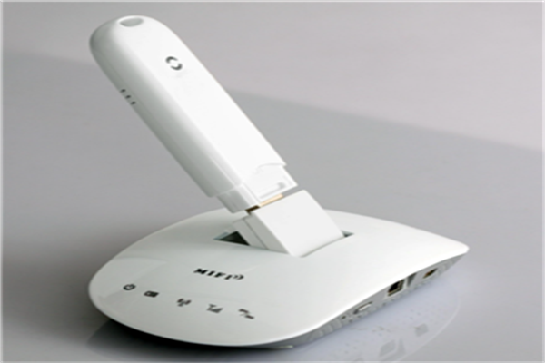 聪聪wifi广告路由器