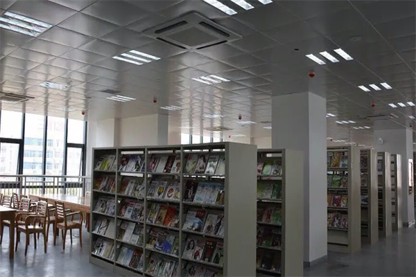 佐登图书