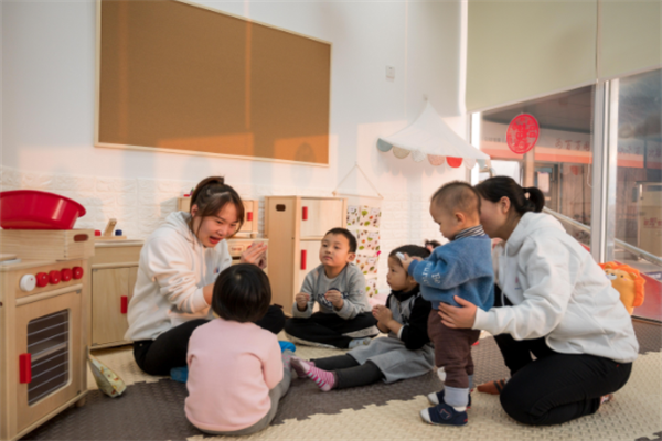 智恬婴幼托育中心加盟