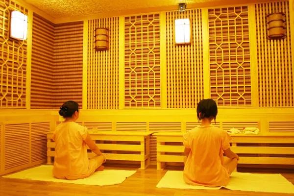 影建汗蒸房