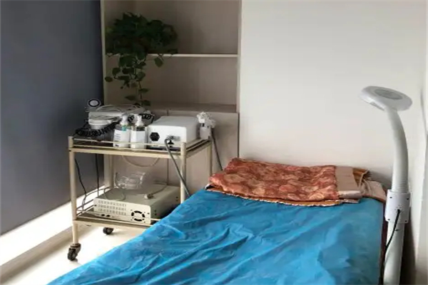 郑州艺德雅美容加盟