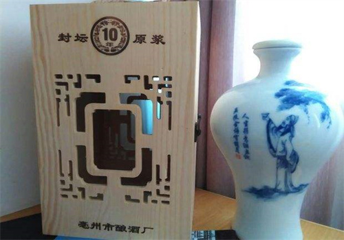 居上酒坊白酒
