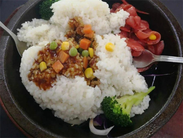 真牛铁板香米饭
