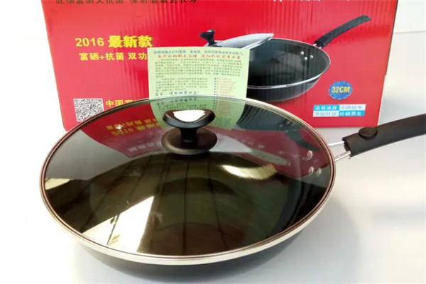富硒康炒锅加盟