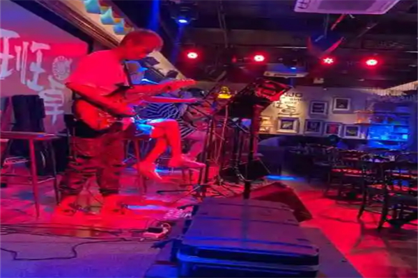 班卓音乐酒吧加盟