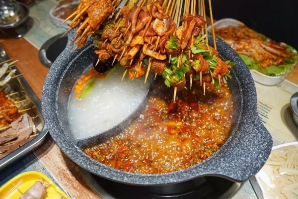 小岳师傅串串香