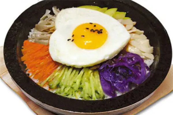 五彩石锅拌饭加盟