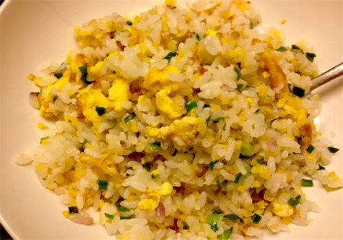 港巷里炒饭