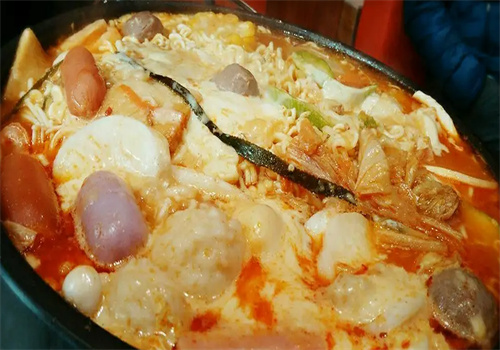 海码露韩国年糕火锅