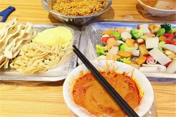 金帝老奶奶串串香加盟