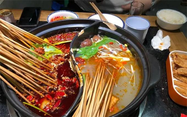 两三事串串香