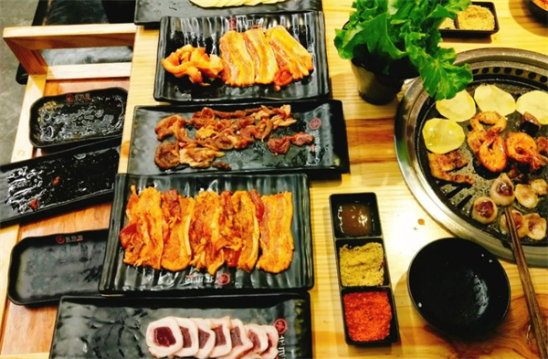 北木南烤肉和酒