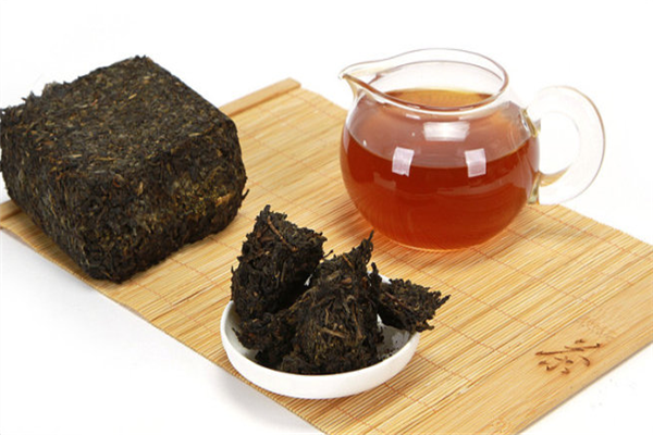 黑树茶业