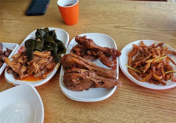 双舟辣嘴鸭