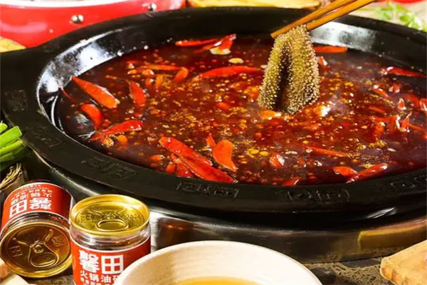 巴侨老火锅加盟