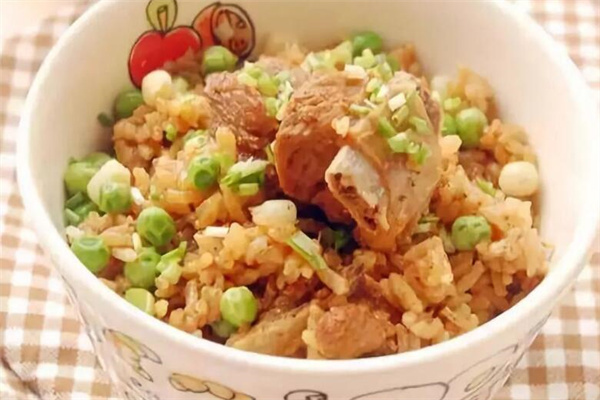 骨香园排骨饭加盟