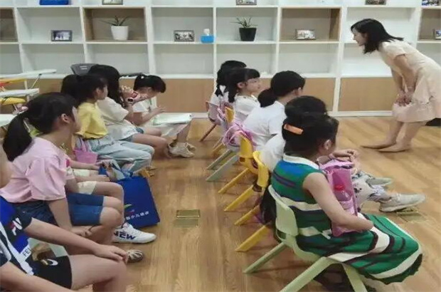 优品母婴O2M展售平台